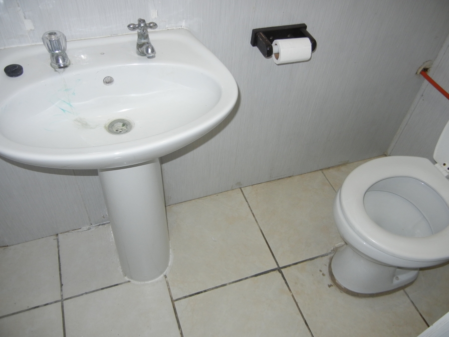 9 Bedroom Property for Sale in Sunnyridge Eastern Cape